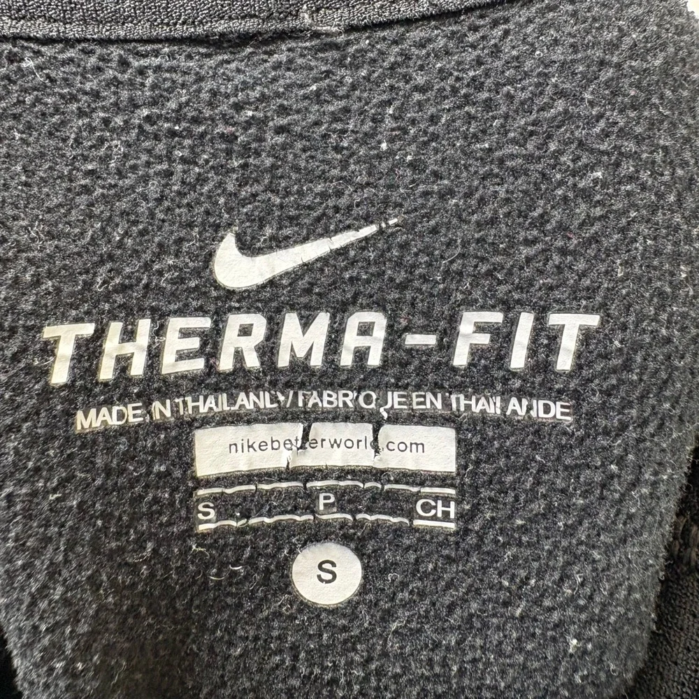 Nike‎ Therma-FIT Hoodie Youth Small Black Pullover Patterned Swoosh Sportswear